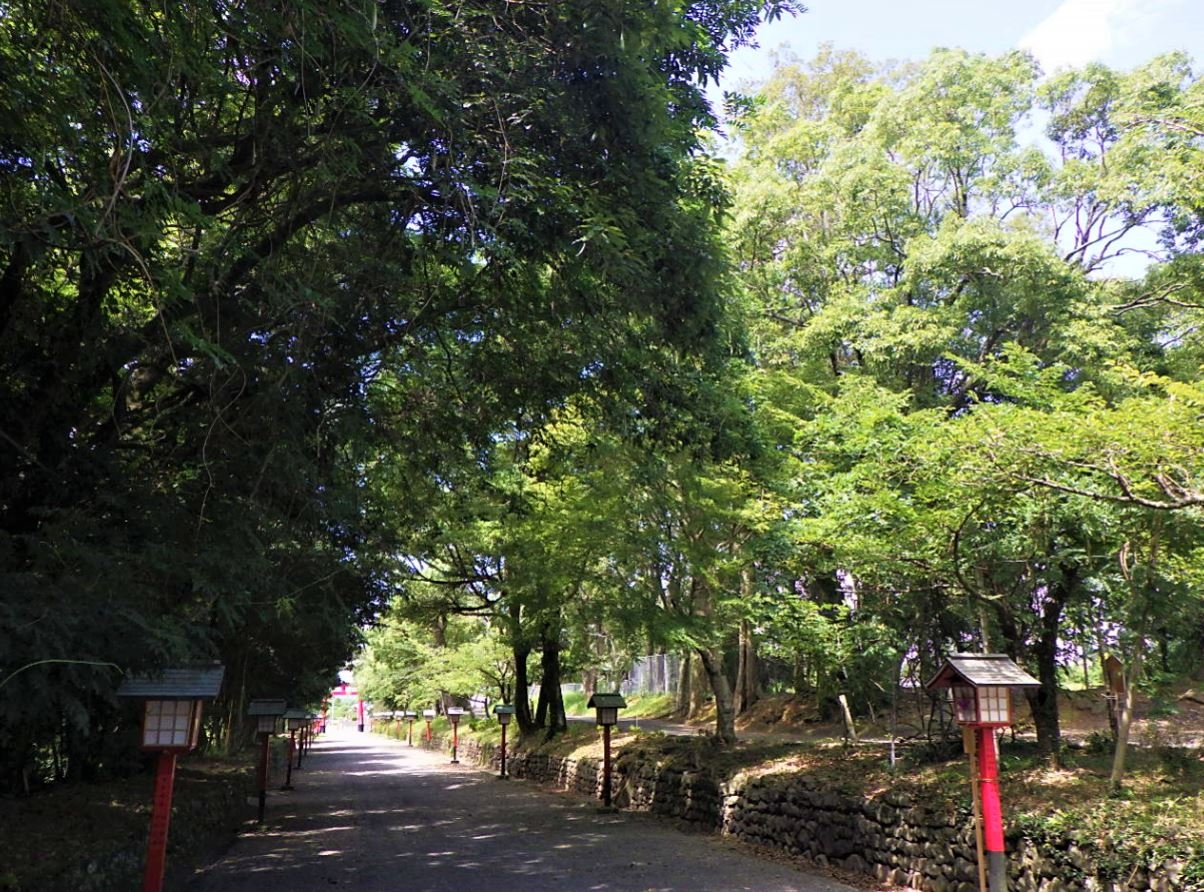 加紫久利神社