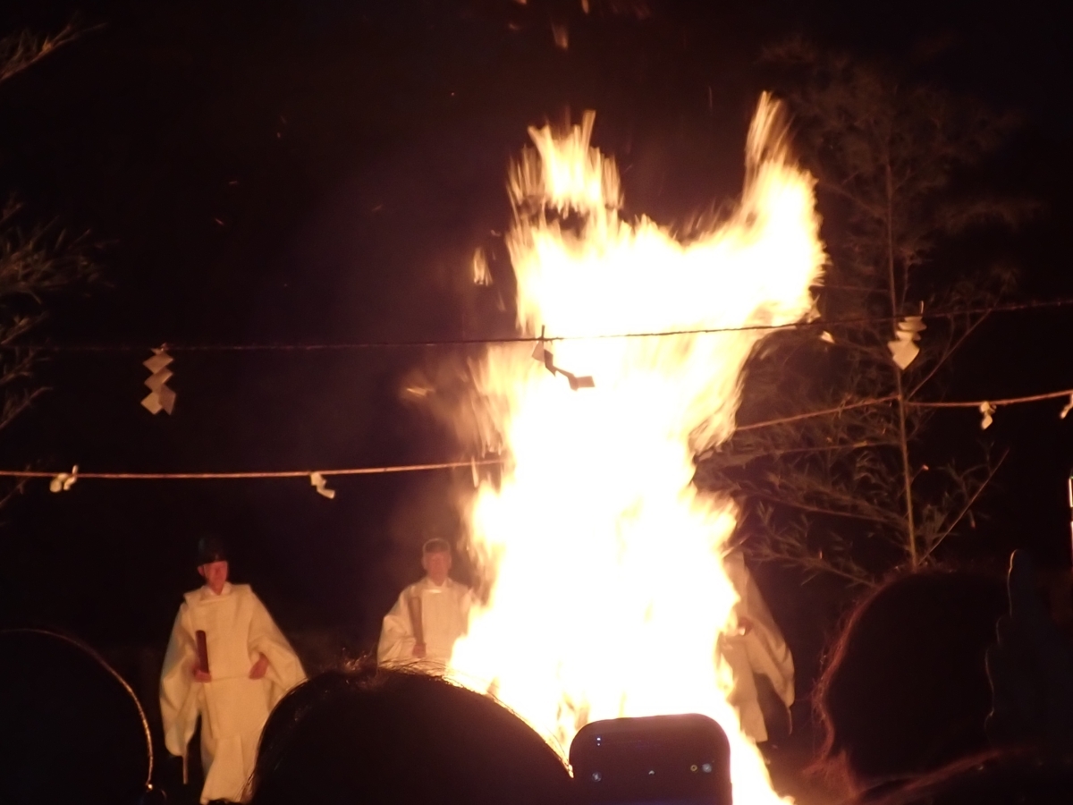 どんどん燃え上がります！！！