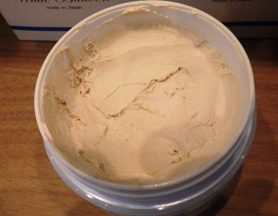 シラスバルーン配合の石けん。毛穴の奥の汚れまでとれます。