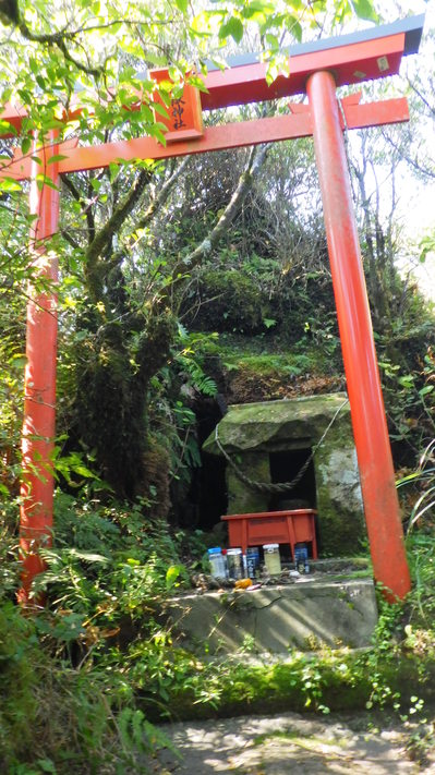 山頂の御嶽神社