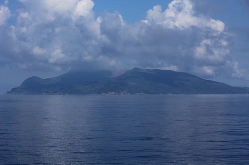 口永良部島全景
